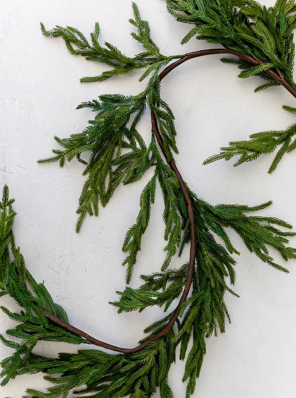 Fresh Touch Norfolk Pine Garland | 5'